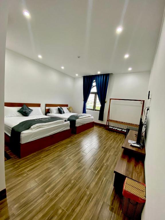 Hotel Luxstay - Quadruple Room