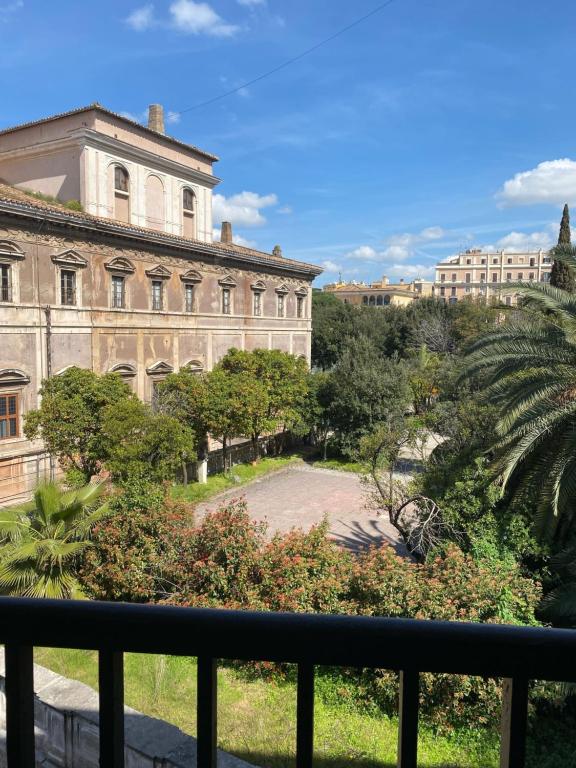Ogród w obiekcie Terrazza Marco Antonio Luxury Suite