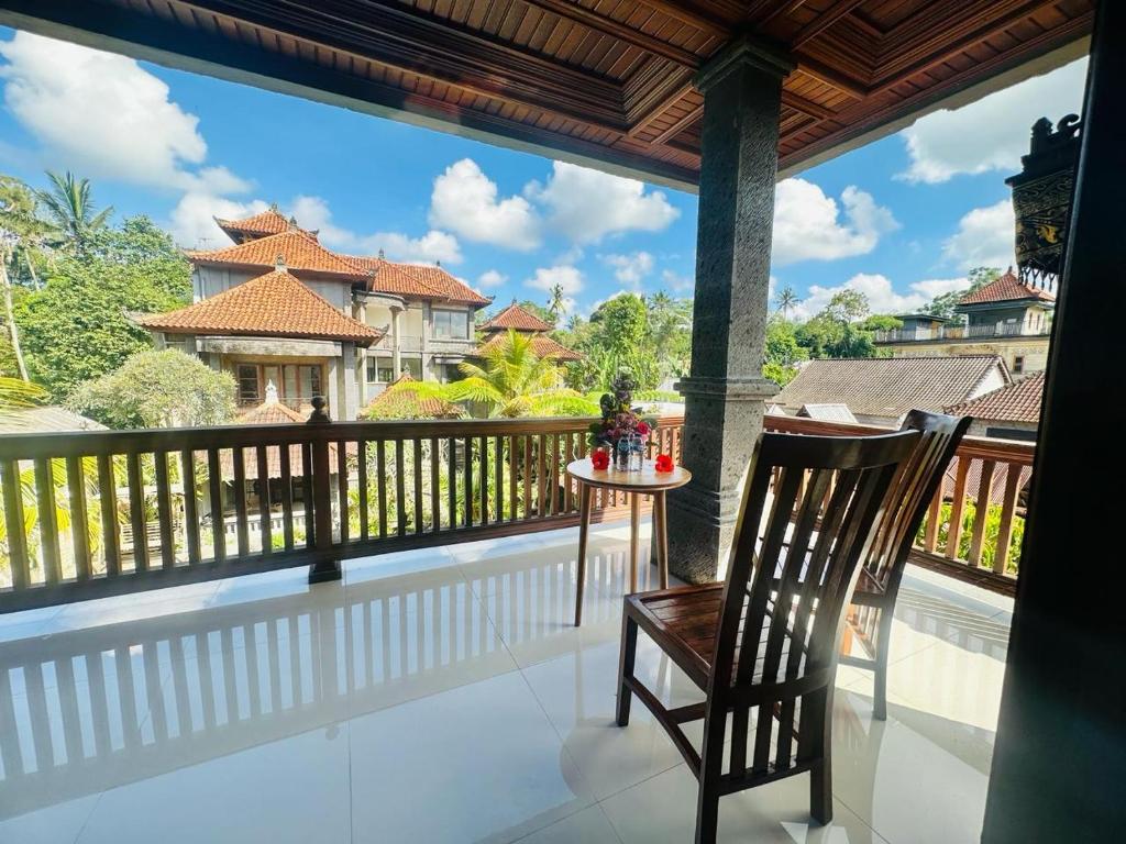Balkón nebo terasa v ubytování Bupon House Anggrek Room
