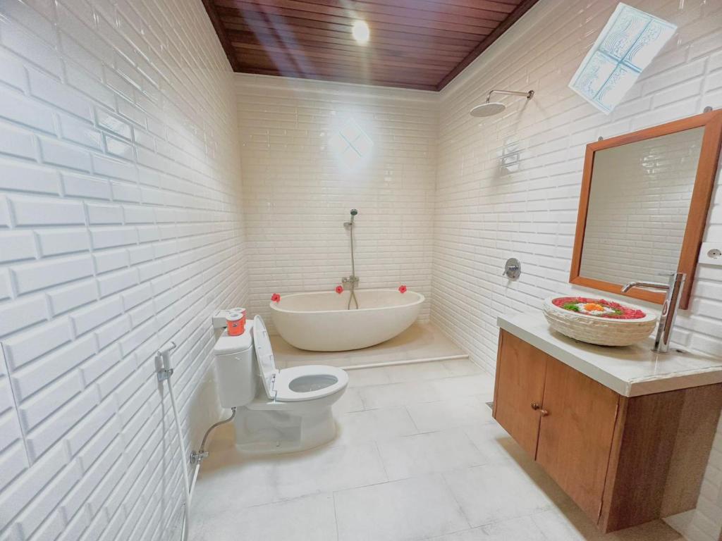 Koupelna v ubytování Bupon House Anggrek Room