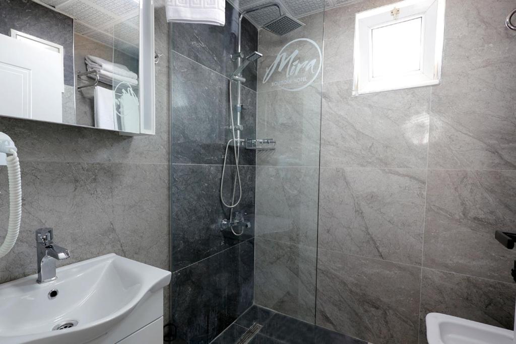 Koupelna v ubytování Mira Hotel Antalya