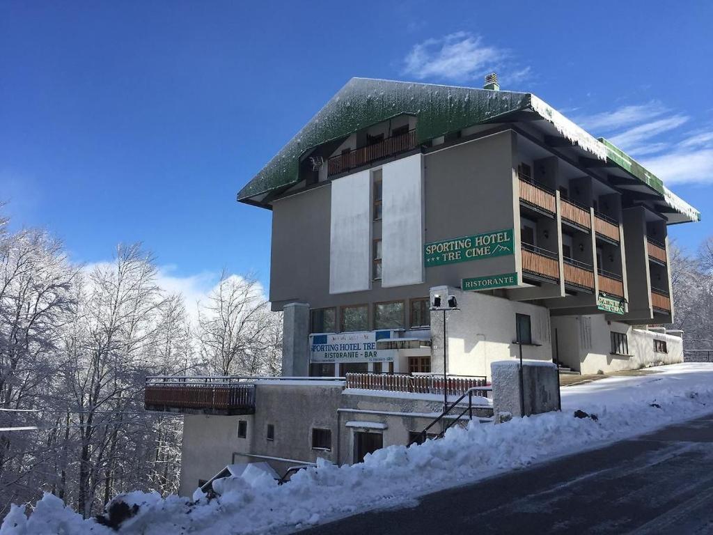 Hotel Tre Cime Terminillo v zimě