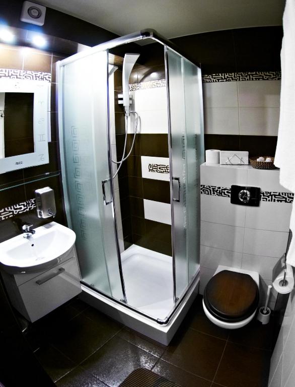 Koupelna v ubytování Apart A2 Poznań - 24h - self check-in - Free Parking
