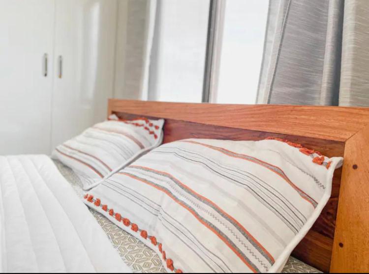 Best View Malindi Guest House - Deluxe Double Room (2 Adults + 1 Child)