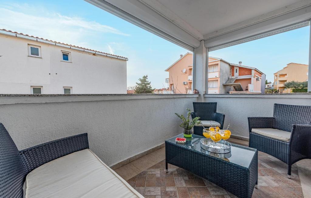 1 Bedroom Stunning Apartment In Novalja