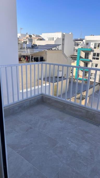 Balkón nebo terasa v ubytování Marsaxlokk 3 Bedroom Penthouse