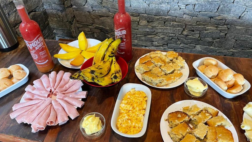 ホステルの敷地内または近くでの食事または食べ物