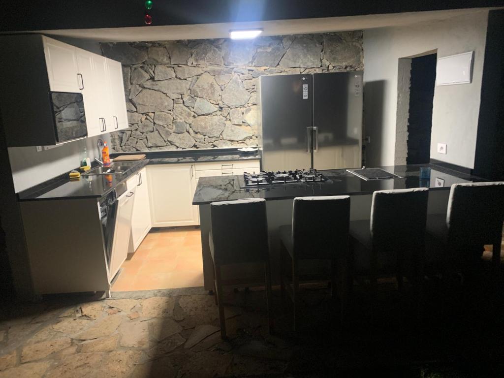 Kuchyň nebo kuchyňský kout v ubytování Villa Mirador Los Hoyos