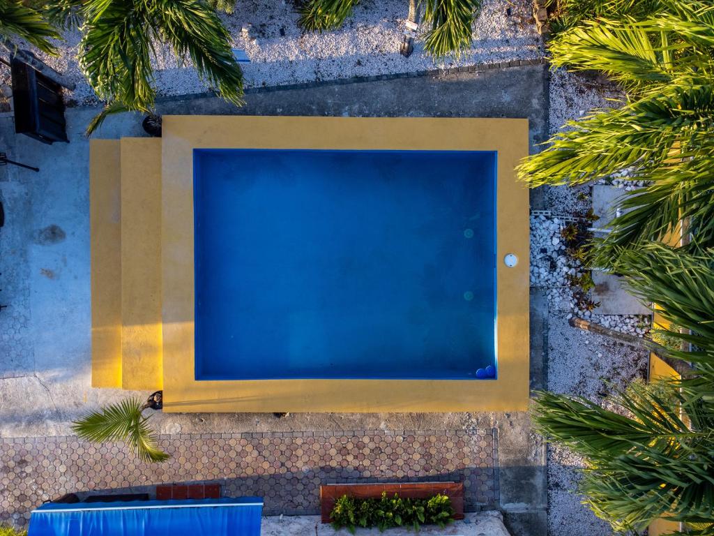 Fotografie z fotogalerie ubytování Casamares Private Room Solario with Pool and Barbecue 5 min to Boqueron and Beaches v destinaci Cabo Rojo