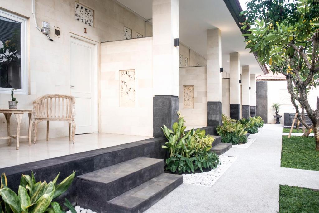 The Cozy Haven Sanur - 11