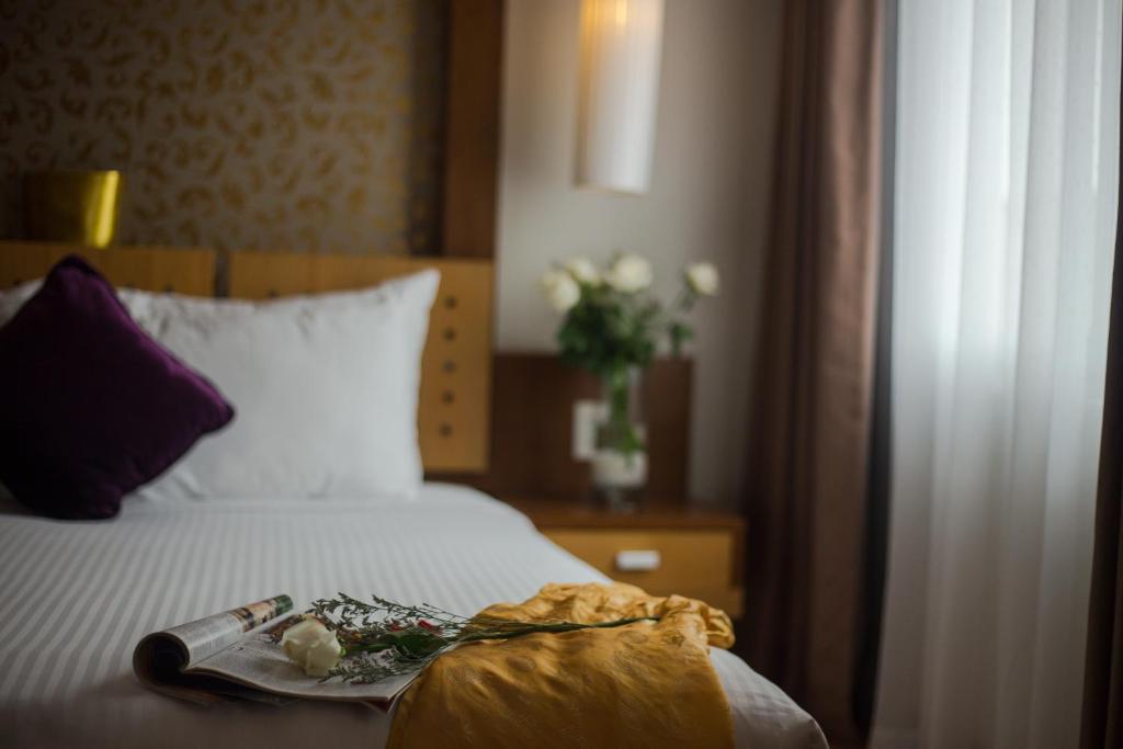 Eliana Ruby Hotel & Travel - 8