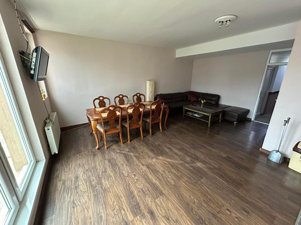 Hotel Avanti - Appartement 2 Chambres Avec Terrasse