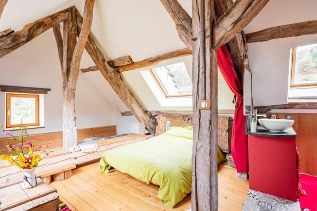 Photo de la galerie de l'établissement La Maison du Rostaing, à Passenans