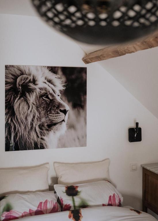 Postel nebo postele na pokoji v ubytování Villa Madona