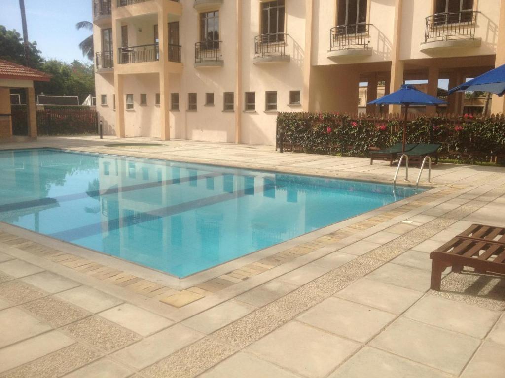 Bazén v ubytování Bamburi Beach Homes nebo v jeho okolí