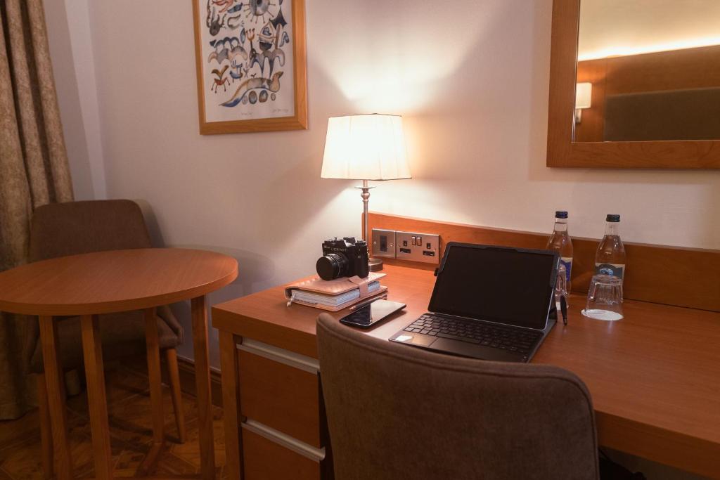 Uppercross House Hotel - Resim 37