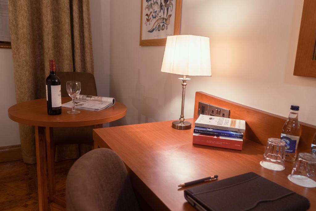 Χώρος καθιστικού στο Uppercross House Hotel