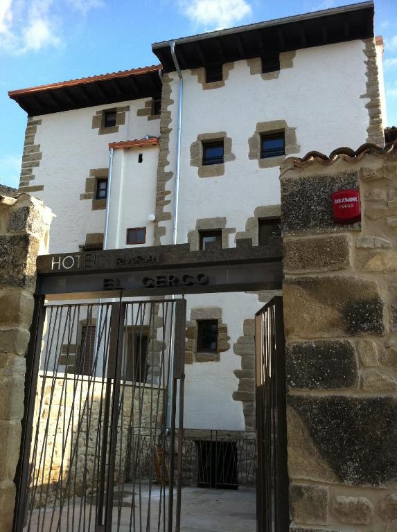 Hotel El Cerco Booking}