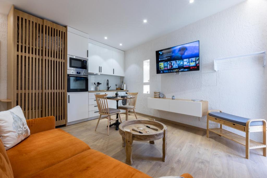 Kuchyň nebo kuchyňský kout v ubytování Boho Central Apartment