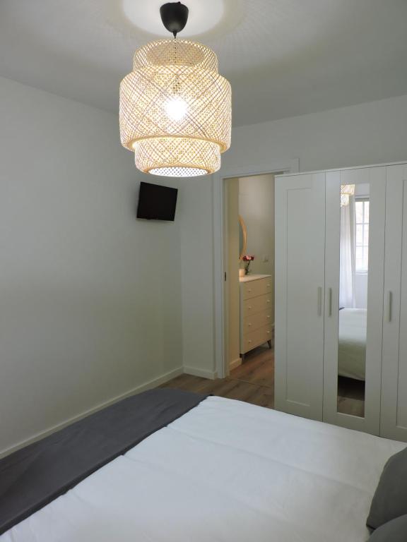 Doña Elena I Padron - 12