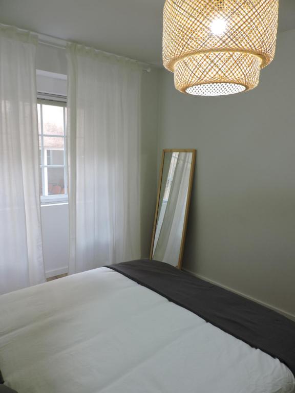 Doña Elena I Padron - 18