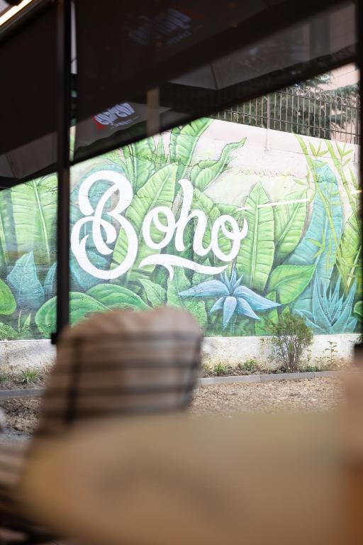 Fotografie z fotogalerie ubytování Boho Central Apartment v destinaci Tirana