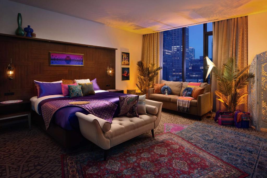 Cama ou camas em um quarto em Hilton New York Times Square