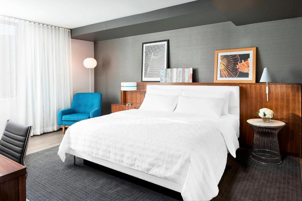 Le Méridien Chicago - Oakbrook Center - Premium Deluxe Zimmer Mit Kingsize-Bett