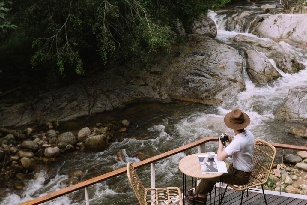 Taryn Tara Cafe and Stay - Resim 4