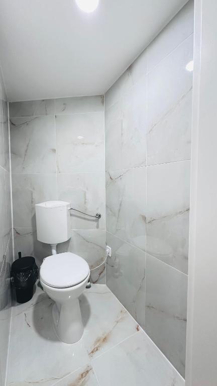 Koupelna v ubytování Jozsef 65 Apartment