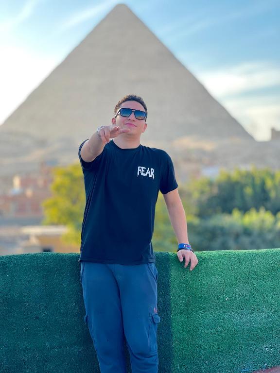 Nespecifikovaný výhled na hory nebo výhled na hory při pohledu z hotelu