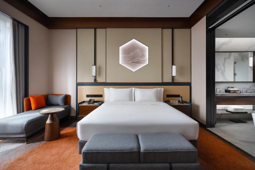 Grand Barony Jinan CBD - Executive King Room
