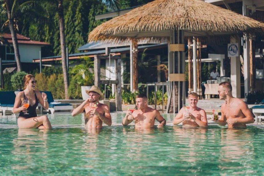 Hosté ubytování Combo Beach Hotel Samui