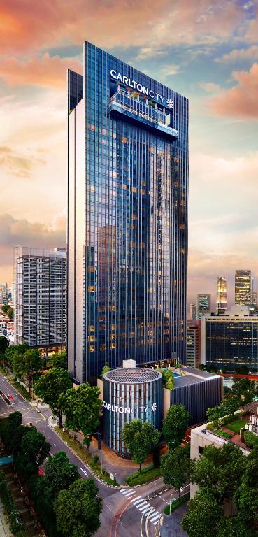 Carlton City Hotel Singapore 5