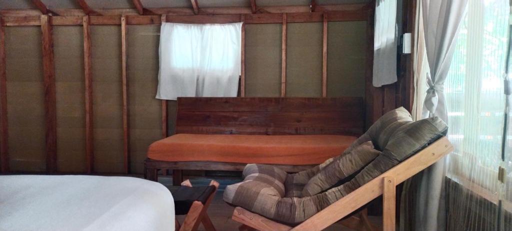 Gallery image of Lazy Hut in Ko Phayam