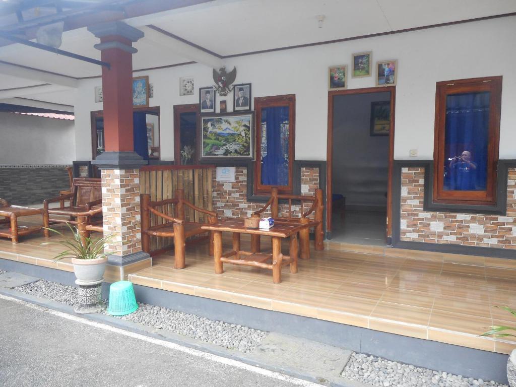 Φωτογραφία από το άλμπουμ του Kadek Homestay σε Besakih