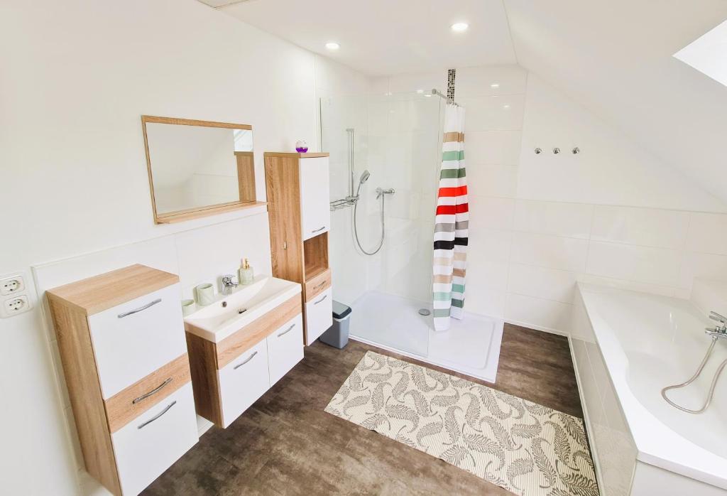 Koupelna v ubytování Apartment Nähe Airbus