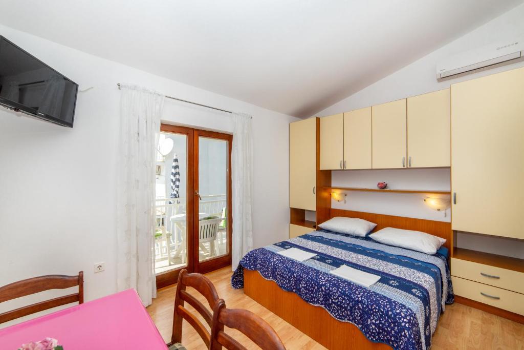 Fotografie z fotogalerie ubytování Apartments Palmero v destinaci Gradac