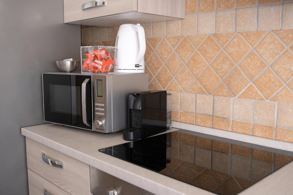 Kuchnia lub aneks kuchenny w obiekcie Casa Vacanze Family House posizione centralissima