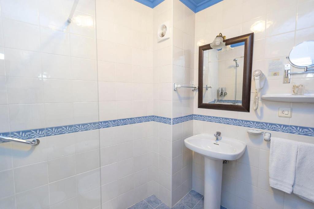 Escuder Apartamentos Turísticos - 14