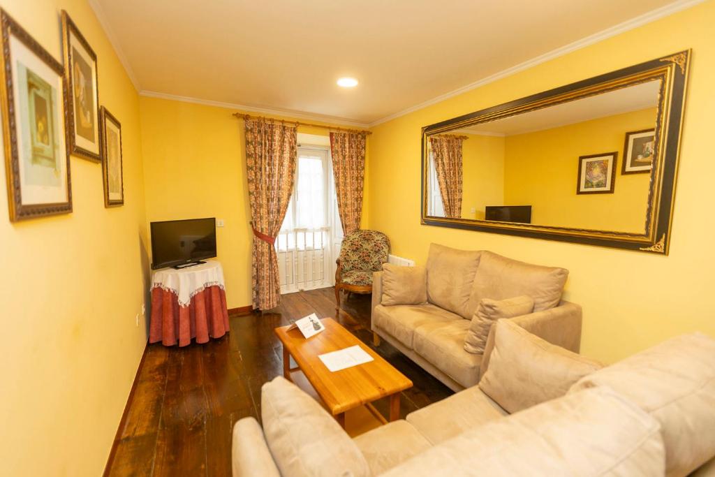 Escuder Apartamentos Turísticos - 16