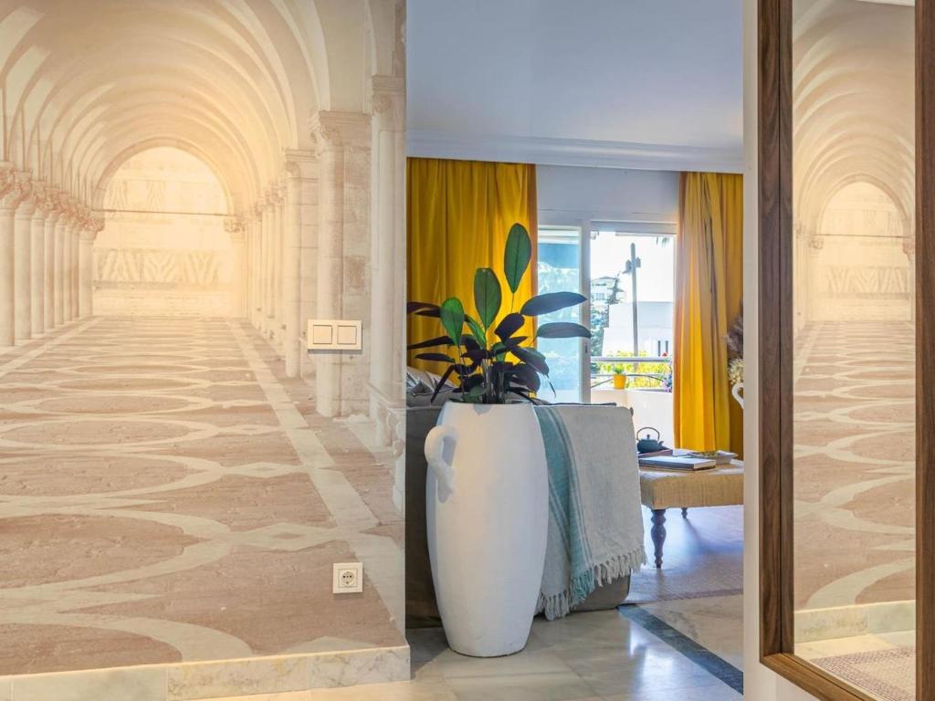 Banus Home