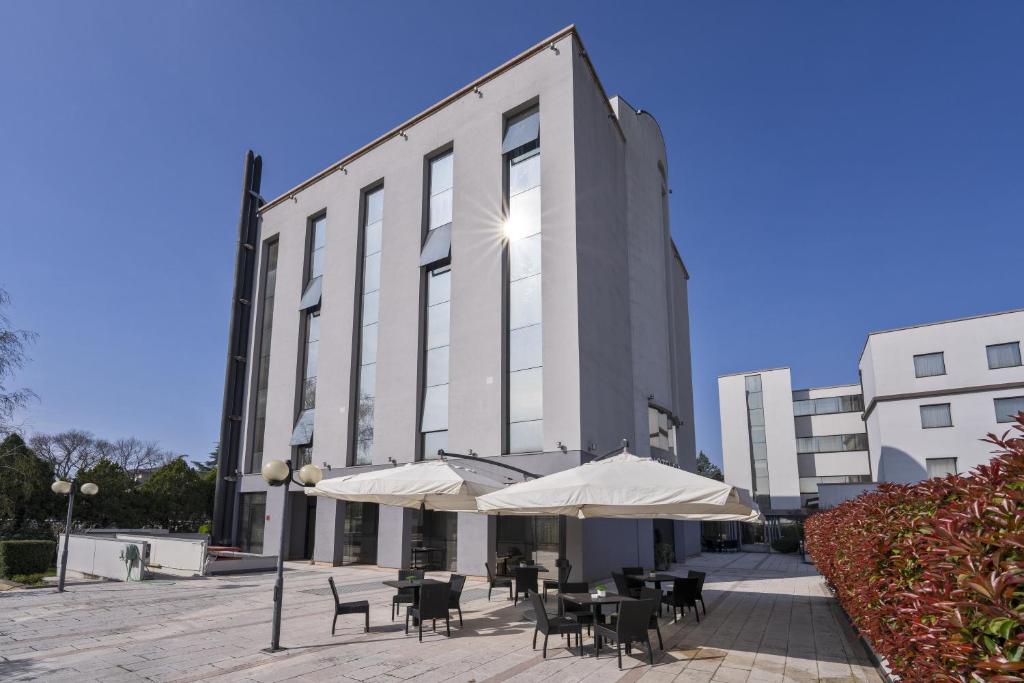 Hotel Gardenia - Resim 8