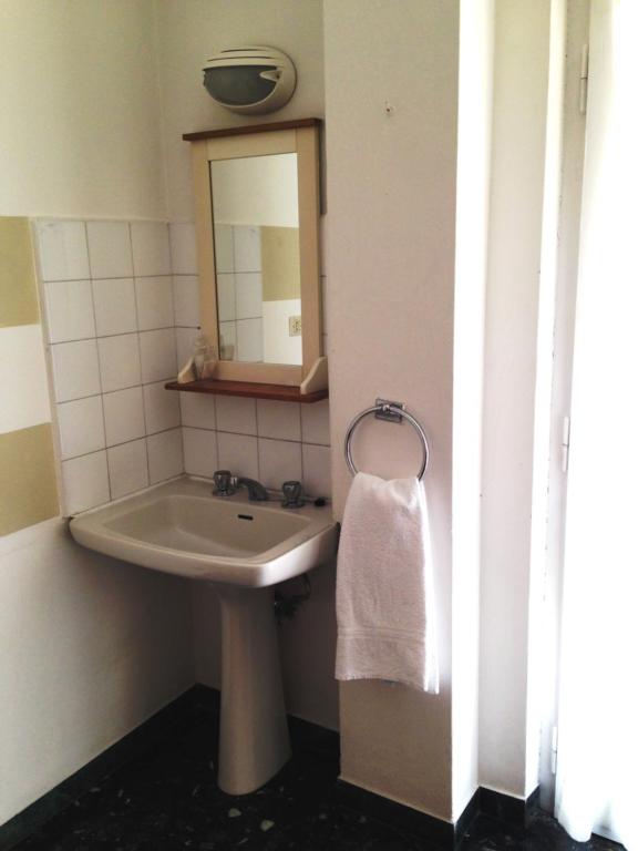 Koupelna v ubytování Albergo La Neigra