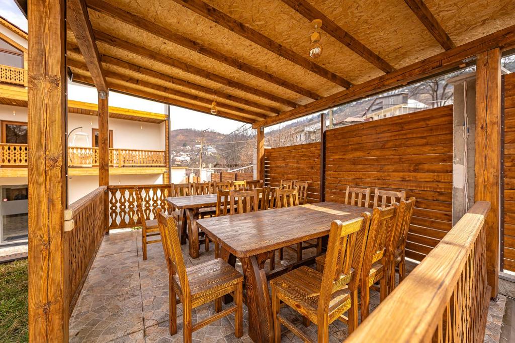 Fotografie z fotogalerie ubytování Taniqinn Dilijan Hotel v destinaci Dilidžan