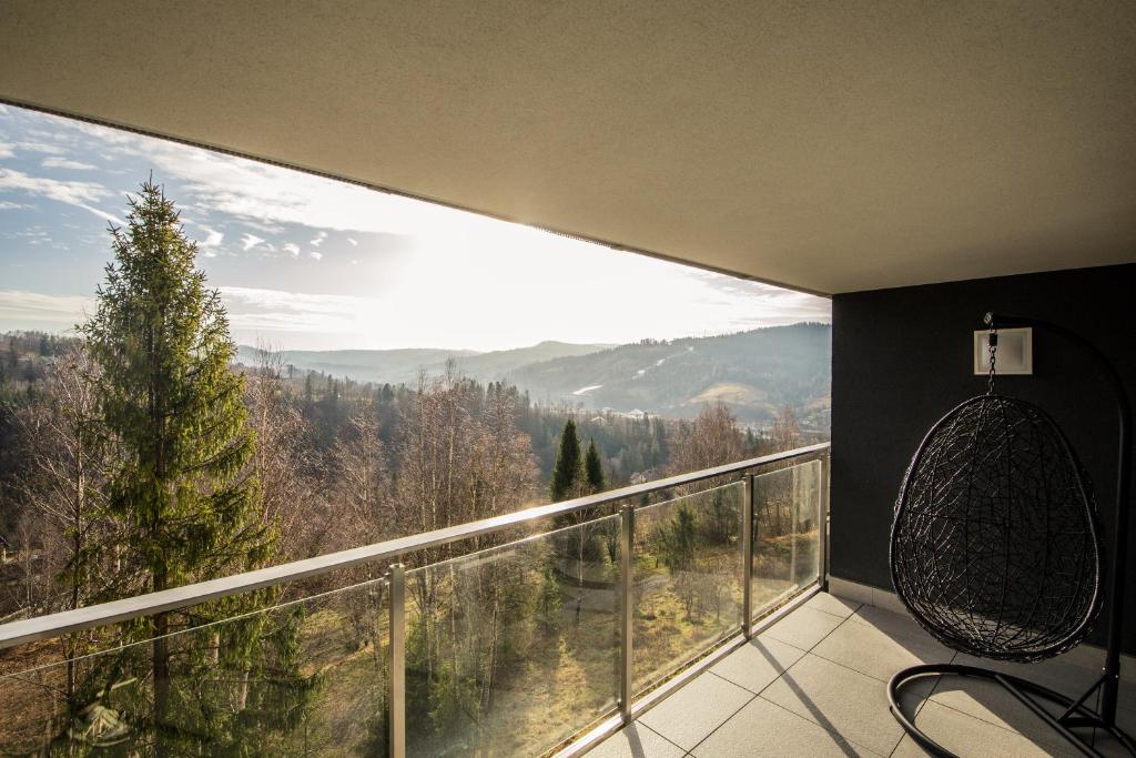 Nespecifikovaný výhled na hory nebo výhled na hory při pohledu z aparthotelu