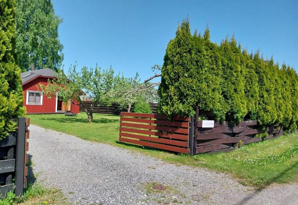 Zahrada ubytování Villa Aili