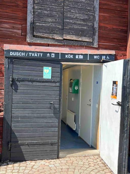 Fotografie z fotogalerie ubytování Hamnstuga i Hästholmens småbåtshamn v destinaci Ödeshög