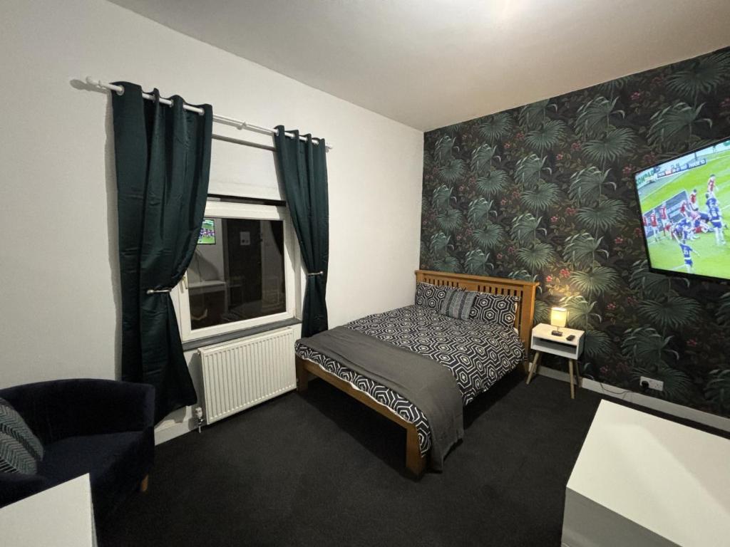 Barrow Contactor Digs Ensuite Rooms at Keith Street, Barrow in