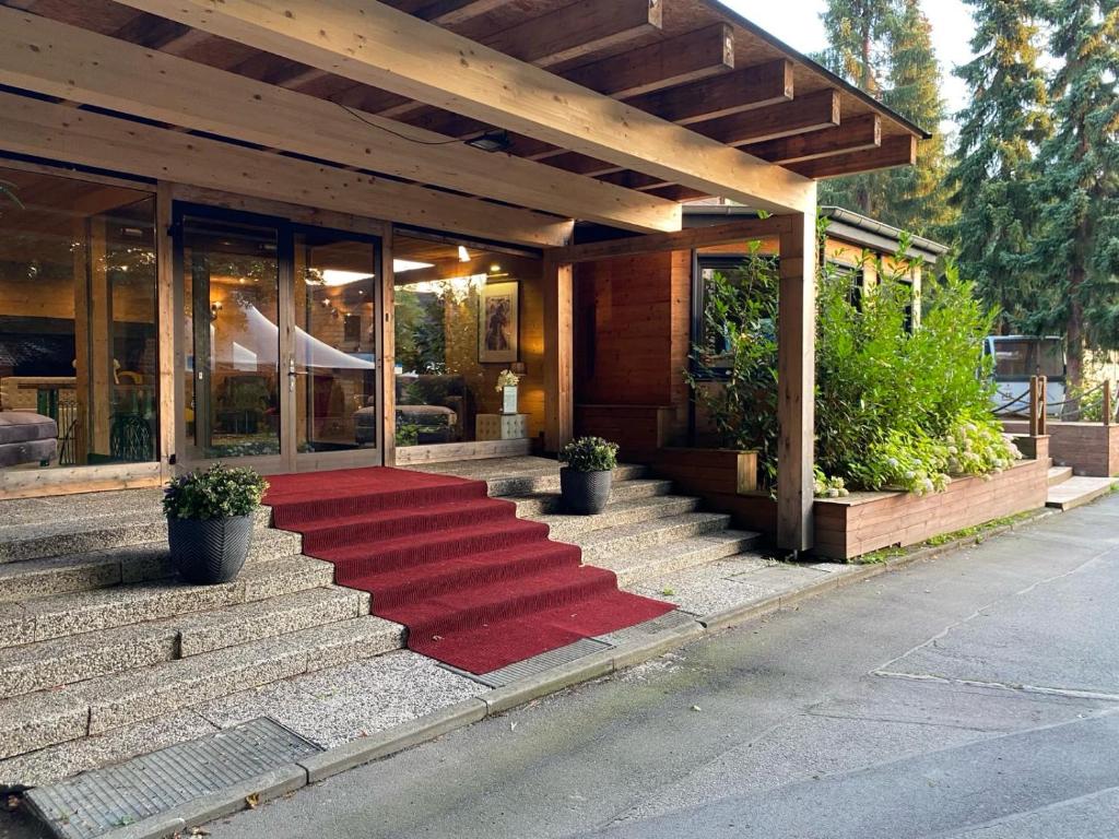 Exteriér nebo vchod ubytování Wolfstein - Le Boutique Hotel